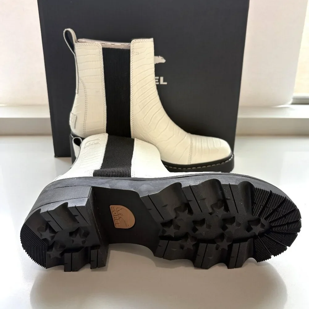 Sorel Joan Now Chelsea Boots Leather Booties Sea Salt Black Size 8.5 NEW